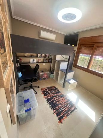 Chalet pareado en calle la Dolores, 1