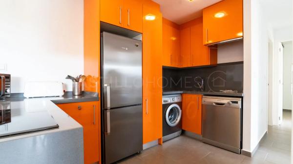 Piso en calle Estrecho de Bonifacio, 6