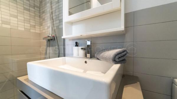 Piso en calle Estrecho de Bonifacio, 6