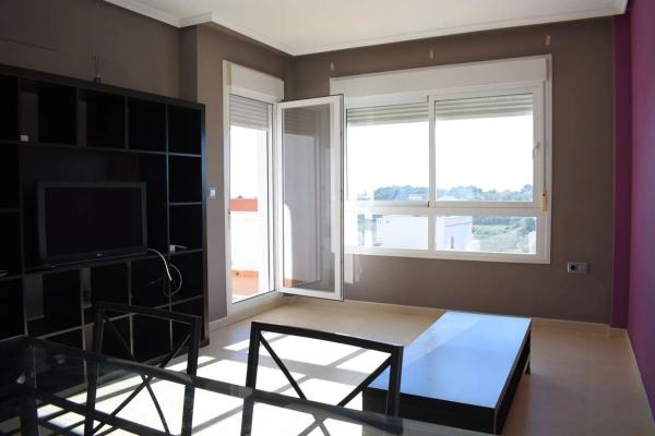 Piso en calle Bósforo, 2