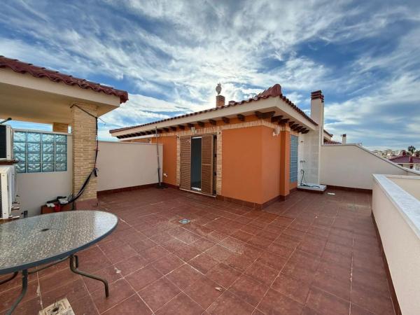 Piso en calle Pino de Canadá