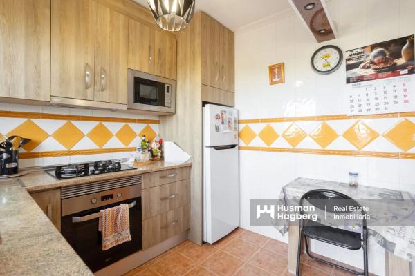 Chalet adosado en calle Torre de Pisa