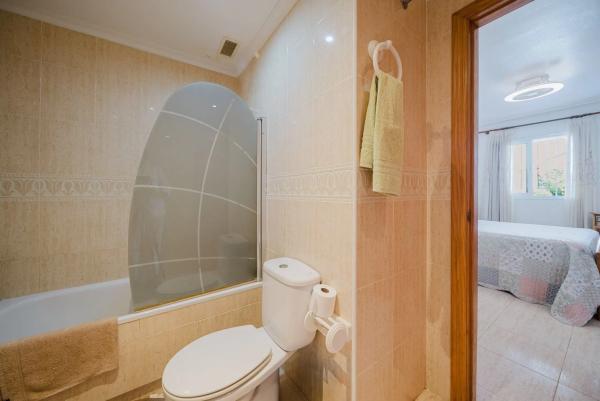 Piso en calle Pino Piñonero, 101