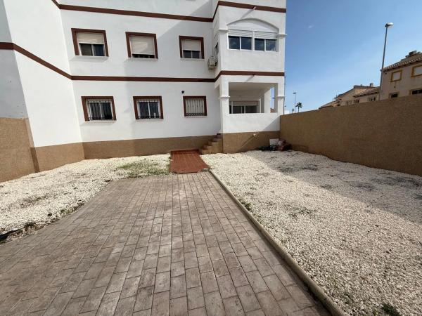 Piso en Barrio Zeniamar-Horizonte-La Campana