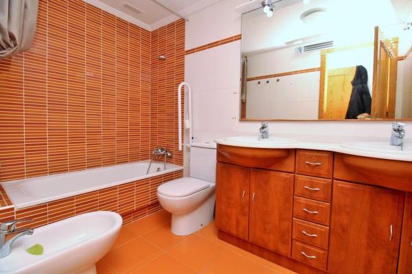 Piso en calle Pino Piñonero, 17