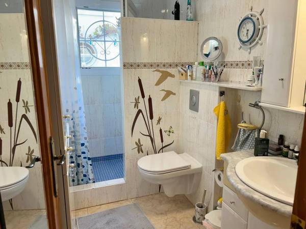 Chalet adosado en avenida de California, 5