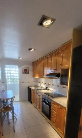 Chalet pareado en calle Pino Piñonero, 6