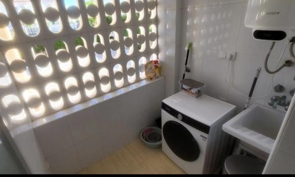 Chalet pareado en calle Pino Piñonero, 6