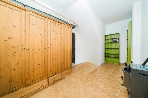 Chalet pareado en calle Pino Piñonero, 6