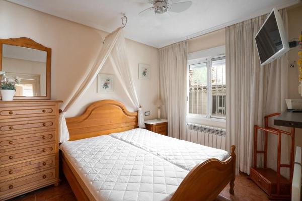 Chalet adosado en avenida de California