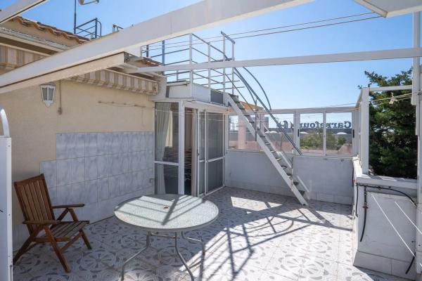 Chalet adosado en avenida de California