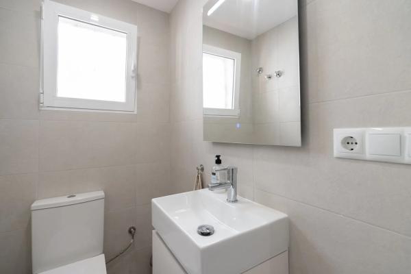 Chalet adosado en calle Limón