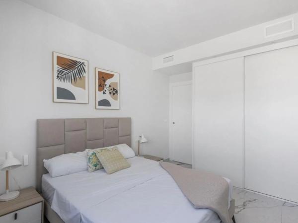 Ático en calle Santa Nunilón