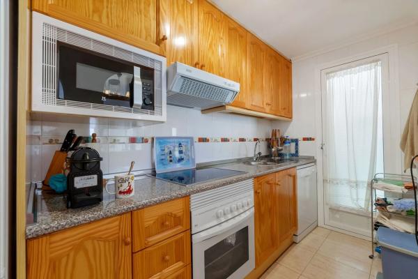 Piso en calle Pino de Canadá, 5