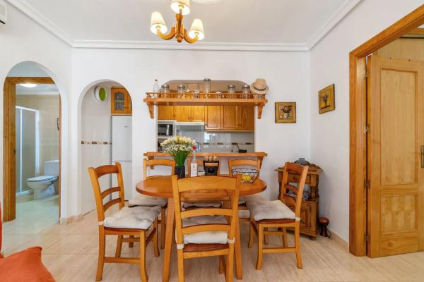 Piso en calle Pino de Canadá, 5