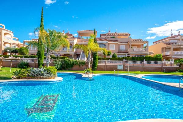 Piso en calle Pino de Canadá, 5