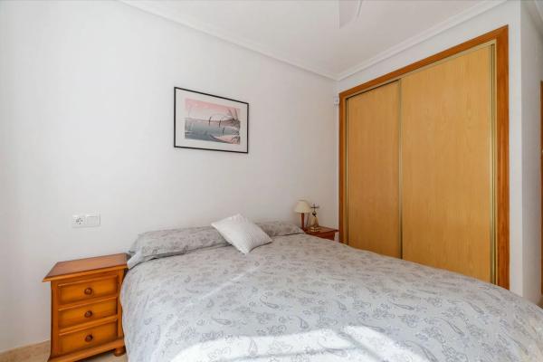 Piso en calle Pino de Canadá, 5