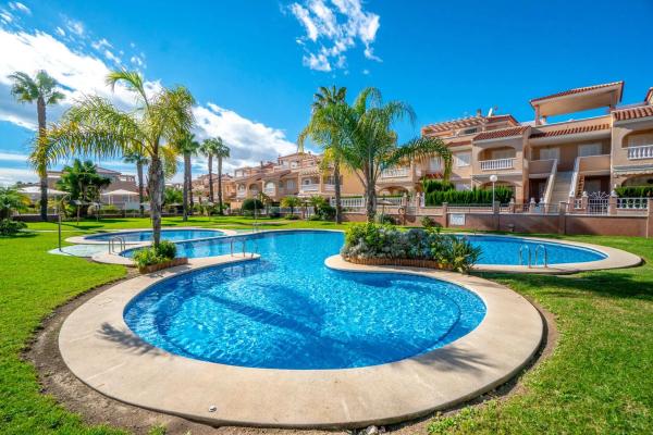 Piso en calle Pino de Canadá, 5