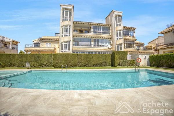 Ático en calle Torre de Pisa