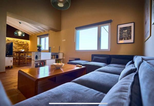 Chalet adosado en calle Carreta