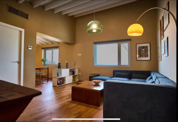 Chalet adosado en calle Carreta