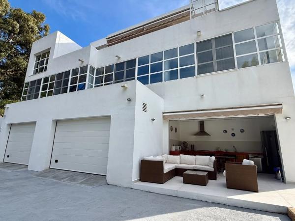 Casa independiente en calle las Brisas