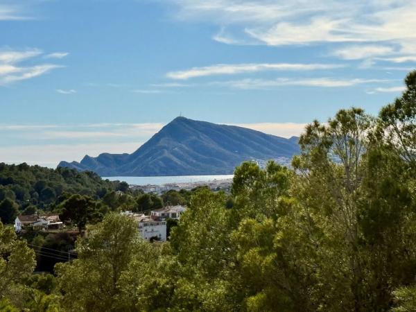 Casa independiente en calle las Brisas