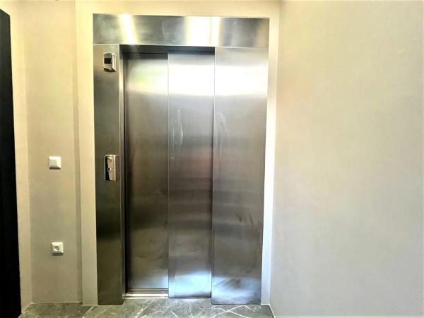 Casa independiente en calle Gales, 137