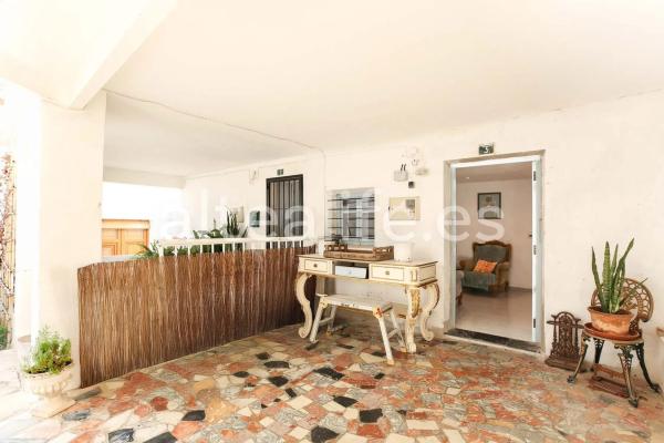 Casa de pueblo en calle San José -v