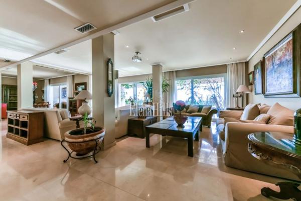 Piso en calle Holanda