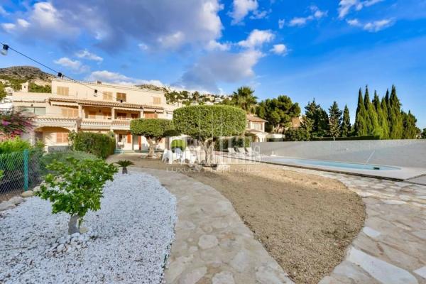 Piso en calle Bélgica