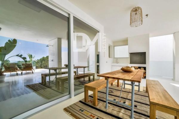 Chalet adosado en avenida Principal