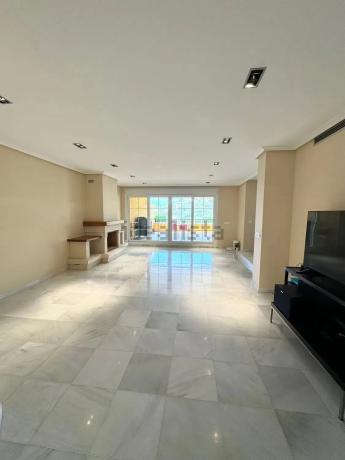 Piso en calle Ducado Real