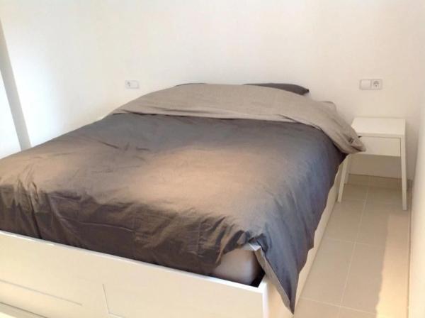 Casa independiente en avenida Principal