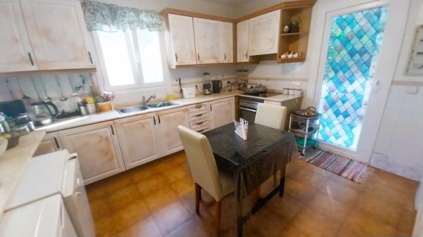 Casa independiente en calle l'Arbocer