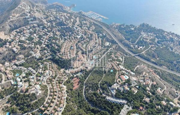 Chalet pareado en calle Amberes