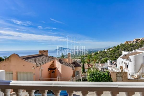 Chalet pareado en calle Amberes