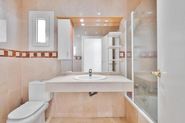 Ático en calle Holanda