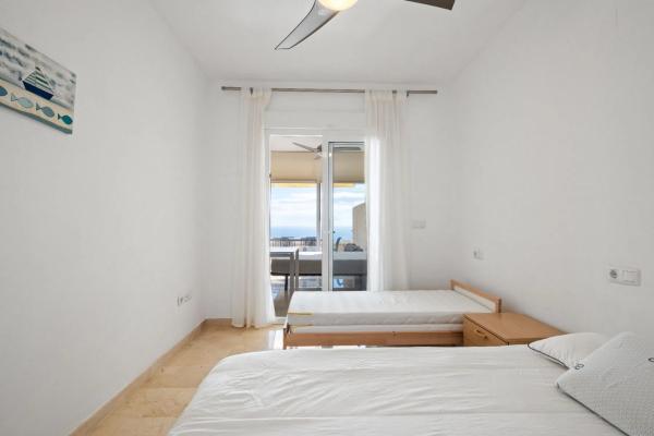 Ático en calle Holanda