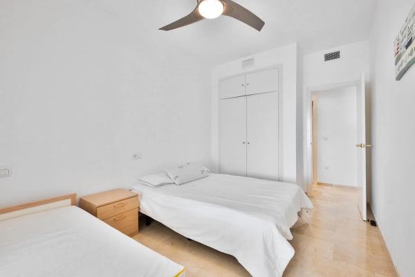 Ático en calle Holanda