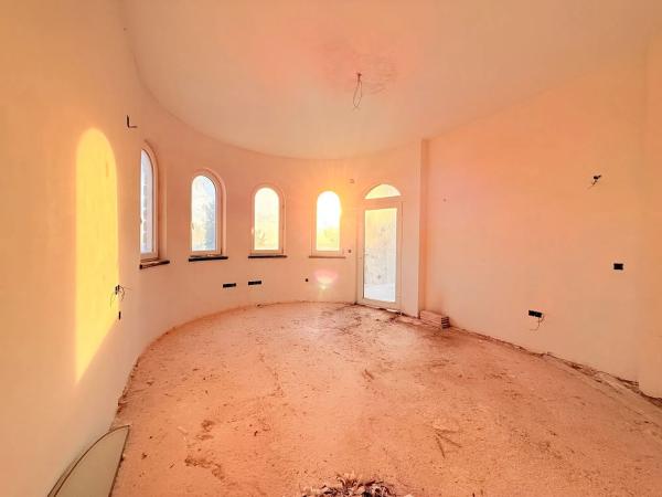 Casa independiente en Av Europa-a.H., 79