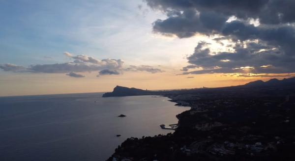 Casa independiente en Av Europa-a.H., 79