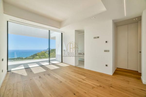 Casa independiente en calle Suecia