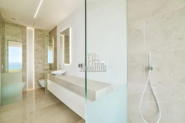 Casa independiente en calle Suecia