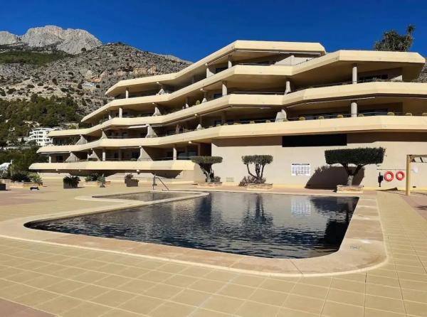 Piso en calle Principal de la Serra, 157