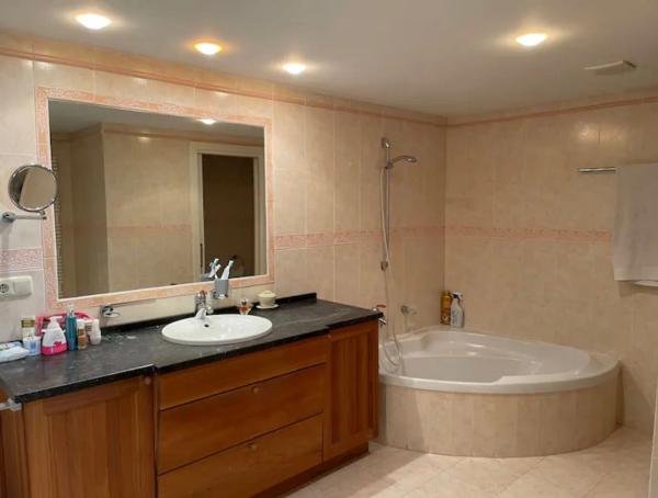 Piso en calle Principal de la Serra, 157