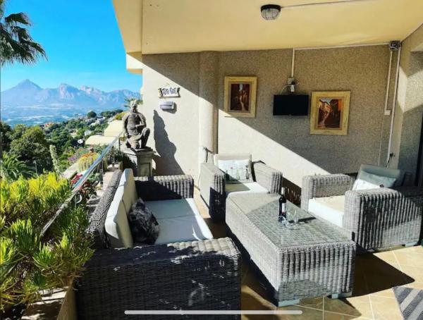 Piso en calle Principal de la Serra, 157