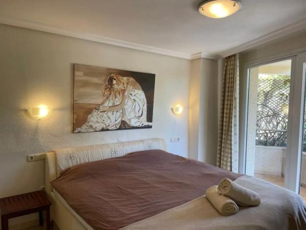 Piso en calle Principal de la Serra, 157