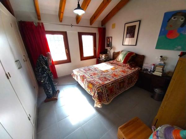 Chalet adosado en calle Agulló