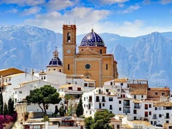 Chalet adosado en calle Agulló